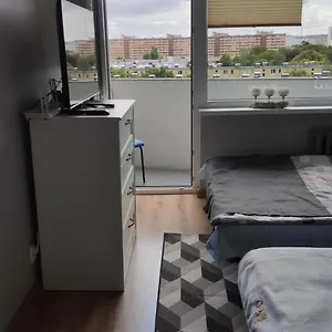 jagiellonska-10m.sopothotels.com/